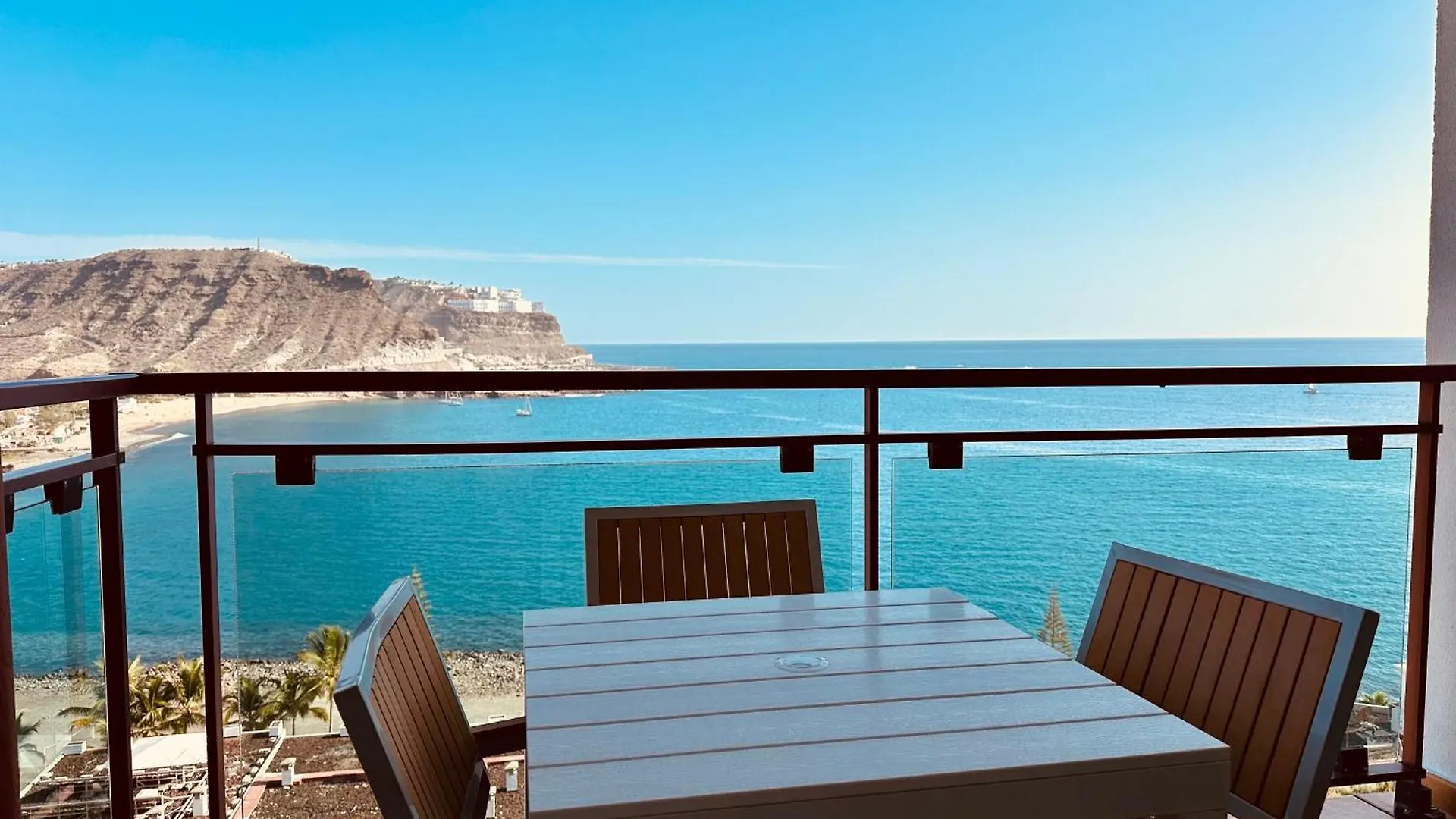 Apartment With Ocean View Плая-дель-Кура